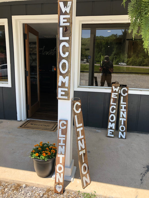 OLD SOUL'S Handmade Welcome/Clinton Sign